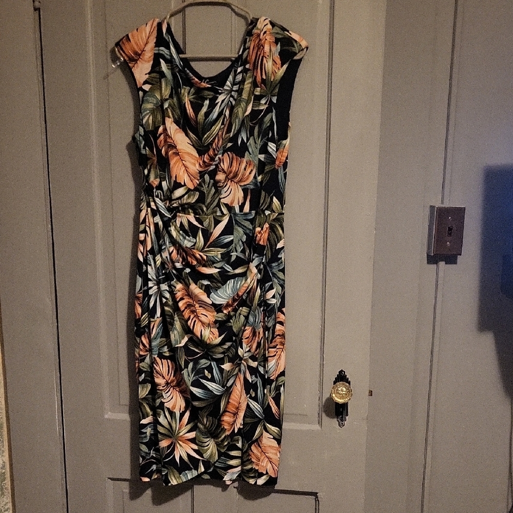 Tropical Leaf Print Midi Dress